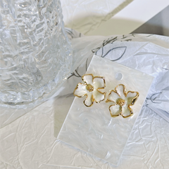 Champagne Pear Blossom - Resin Earring